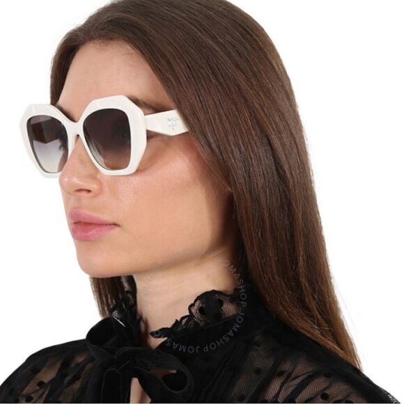 Prada sunglasses - Picture 2 of 8